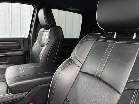 Used 2024 RAM 2500 Limited image 17