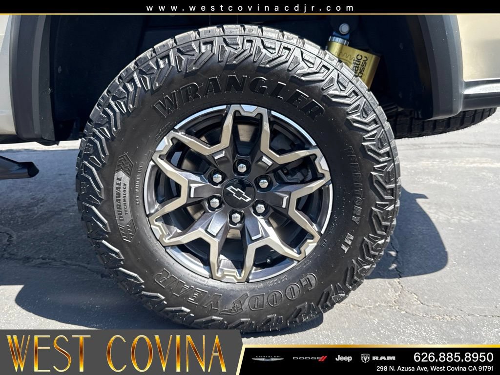 Used 2024 Chevrolet Colorado ZR2 AWD/4WD image 34