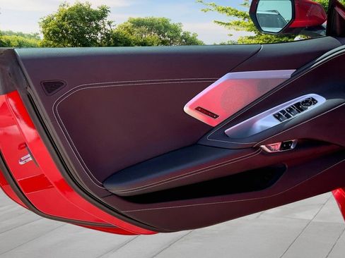 Used 2021 Chevrolet Corvette Stingray Preferred Conv w/ Z51 Performance Package RWD image 16