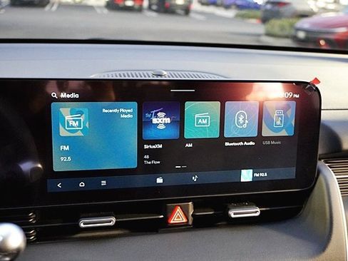 Used 2025 Hyundai Ioniq 5 SEL image 26