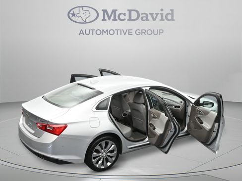Used 2016 Chevrolet Malibu Premier w/ Driver Confidence Package II FWD image 45