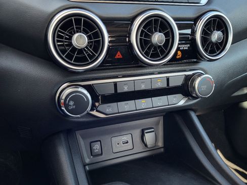 New 2025 Nissan Sentra S image 18