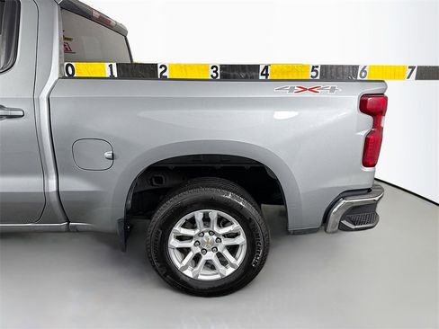 Used 2023 Chevrolet Silverado 1500 LT image 14