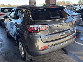 Used 2024 Jeep Compass Latitude video 2