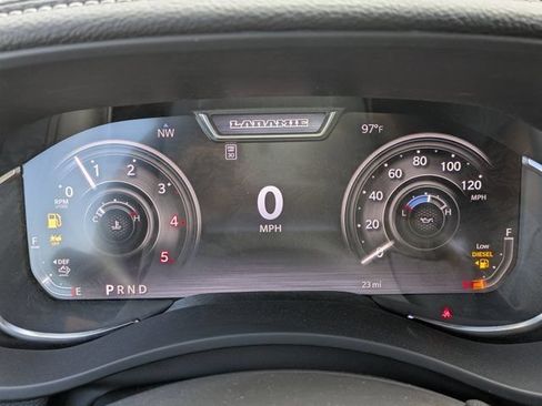 New 2026 RAM 2500 Laramie AWD/4WD image 27