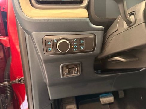 New 2026 Ford Maverick Lariat AWD/4WD image 18