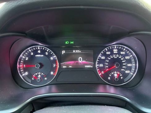 Used 2022 Kia Forte LXS w/ LXS Technology Package image 7