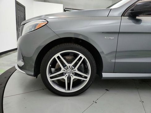 Used 2019 Mercedes-Benz GLE 43 AMG 4MATIC image 33