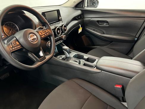 Used 2025 Nissan Sentra S FWD image 15