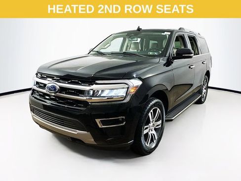 Certified 2023 Ford Expedition Limited image 3