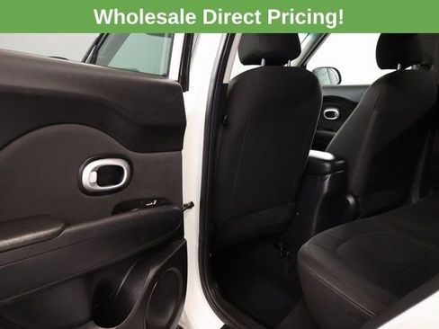 Used 2018 Kia Soul image 23