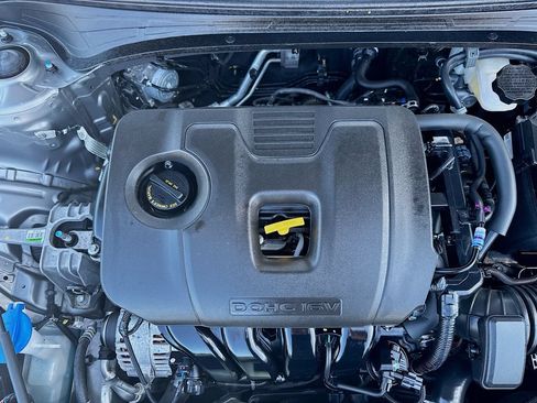 Certified 2024 Kia Forte LXS FWD image 31