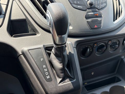 Used 2019 Ford Transit 150 148 Low Roof RWD image 27