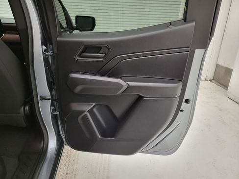 Used 2024 Chevrolet Colorado W/T image 35