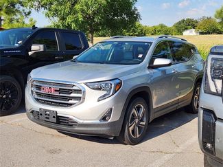 Used 2020 GMC Terrain SLT image 1