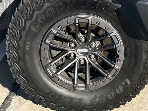 Used 2019 Ford F150 Raptor image 10