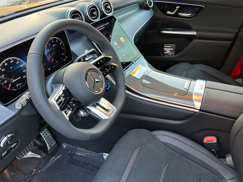 New 2026 Mercedes-Benz GLC 43 AMG 4MATIC image 9