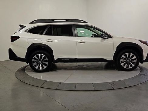Certified 2025 Subaru Outback Limited image 8