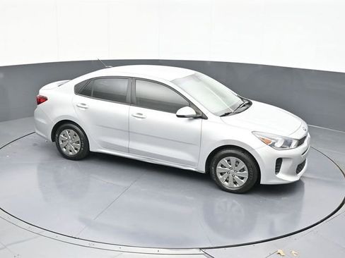 Used 2020 Kia Rio LX image 59