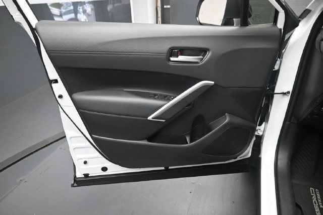 Used 2026 Toyota Corolla Cross XLE w/ Convenience Package FWD image 21