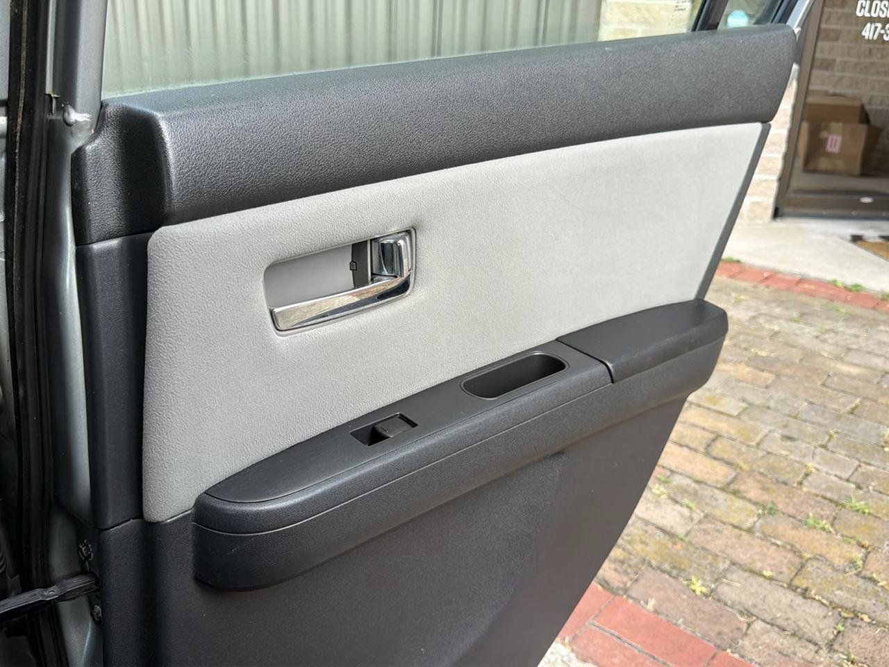 Used 2011 Nissan Sentra 2.0 S FWD image 31