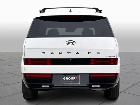 Used 2025 Hyundai Santa Fe Calligraphy image 4