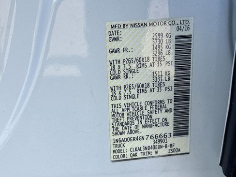 Used 2016 Nissan Frontier SL image 27