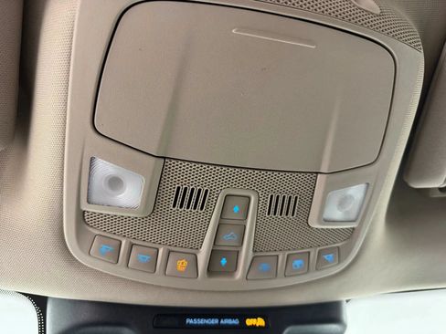 Used 2023 Ford Expedition XLT AWD/4WD image 26