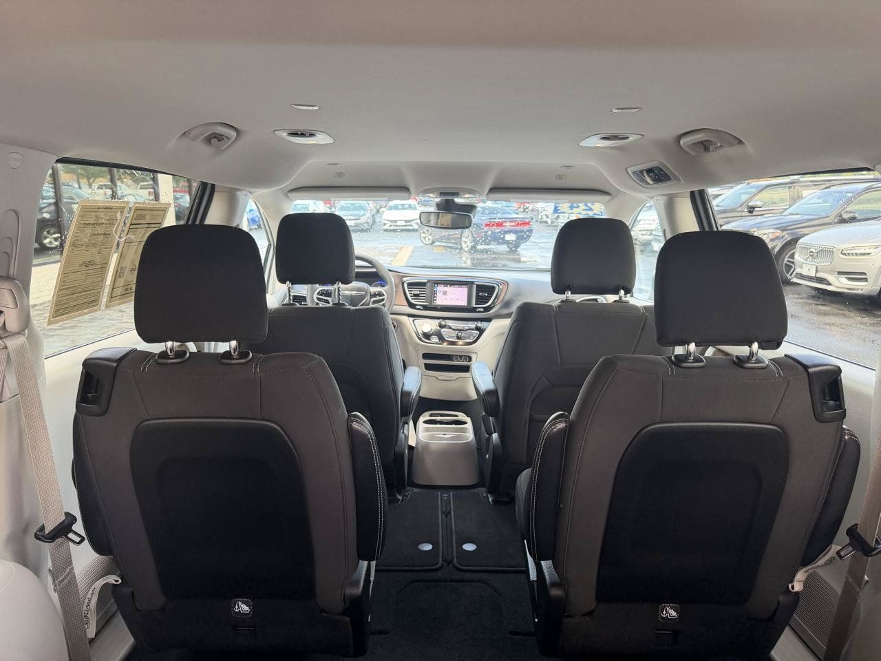 Used 2024 Chrysler Voyager LX FWD image 22