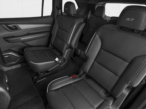 New 2026 Buick Enclave Sport Touring w/ Super Cruise Package image 9