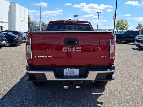 Used 2017 GMC Canyon SLE w/ SLE Convenience Package RWD image 8
