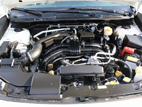 Used 2023 Subaru Crosstrek 2.0i Premium image 34