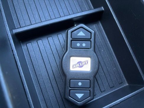 Used 2019 Ford F350 Platinum w/ Platinum Ultimate Package image 20