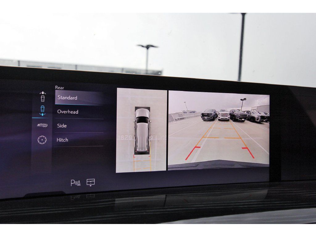 Used 2025 Cadillac Escalade ESV Sport AWD/4WD image 23