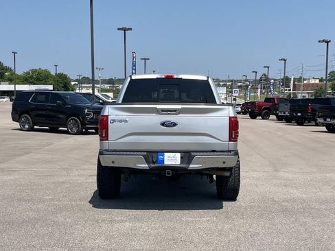 Used 2016 Ford F150 Lariat w/ Equipment Group 501A Mid AWD/4WD image 5