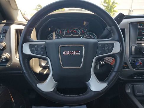Used 2018 GMC Sierra 2500 SLT AWD/4WD image 24