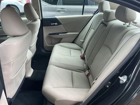 Used 2015 Honda Accord LX image 15