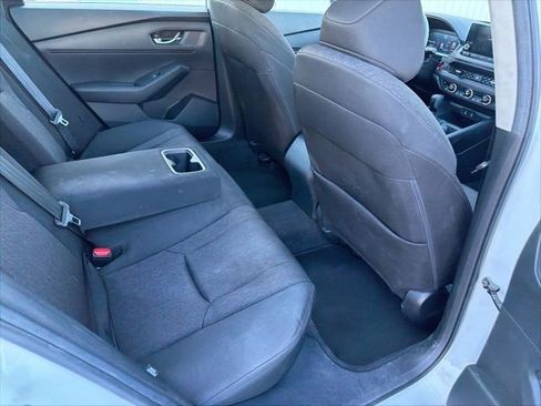 Used 2023 Honda Accord EX image 17