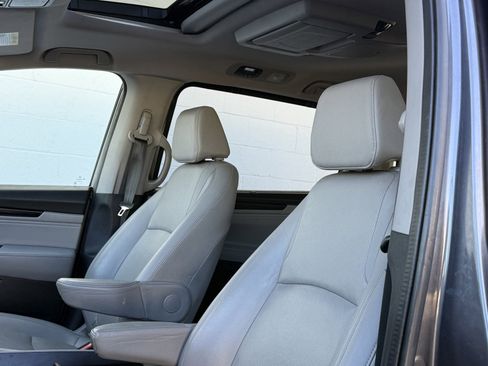 Used 2019 Honda Odyssey Elite image 17