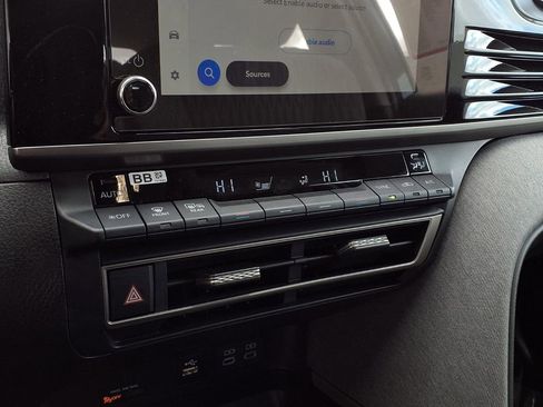 Certified 2025 Toyota Camry LE w/ Convenience Package image 10