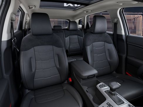 New 2026 Kia Sportage SX FWD image 17