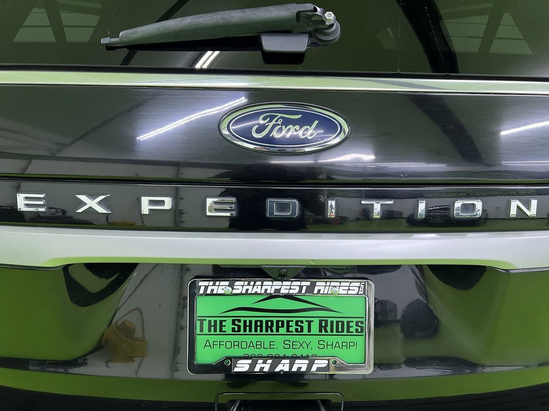 Used 2023 Ford Expedition Max XLT AWD/4WD image 12