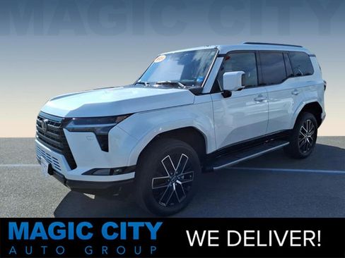 Used 2024 Lexus GX 550 w/ Accessory Package (2T) AWD/4WD image 1