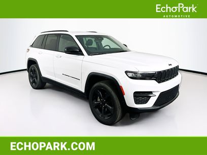 Used 2023 Jeep Grand Cherokee Altitude