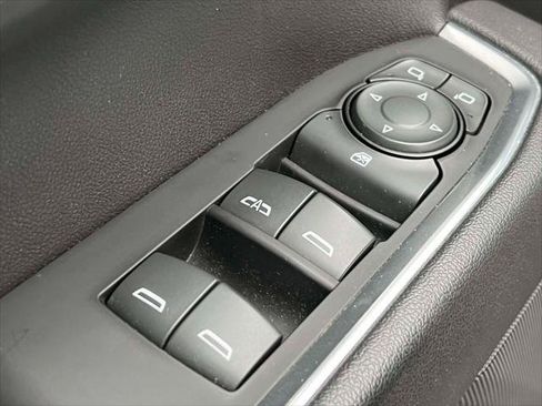 Used 2022 GMC Sierra 1500 Elevation image 16