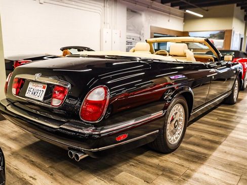 Used 2000 Rolls-Royce Corniche RWD image 3