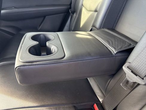 Used 2019 Cadillac XT5 Luxury image 14