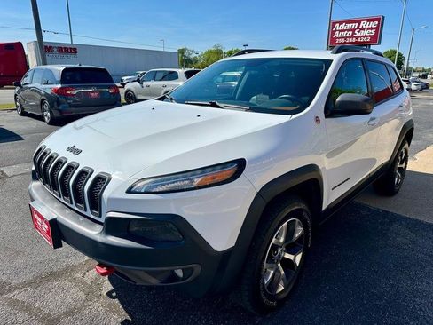 Used 2014 Jeep Cherokee Trailhawk w/ Cold Weather Group image 4