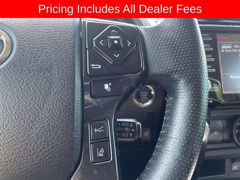 Used 2023 Toyota 4Runner TRD Off-Road Premium w/ Moonroof Package AWD/4WD image 27