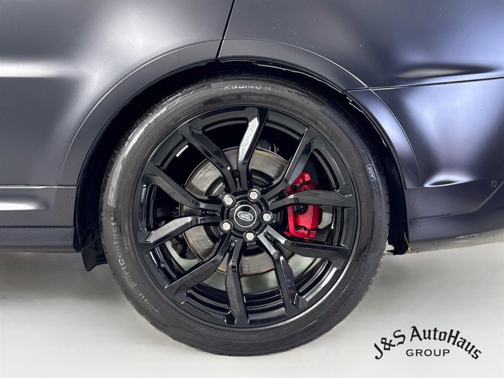 Used 2022 Land Rover Range Rover Sport SVR AWD/4WD image 40